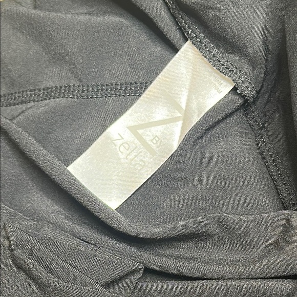 Z by Zella Athletic Shorts Women's XL Black Drawstring Comfort Waist NWOT - Picture 10 of 14